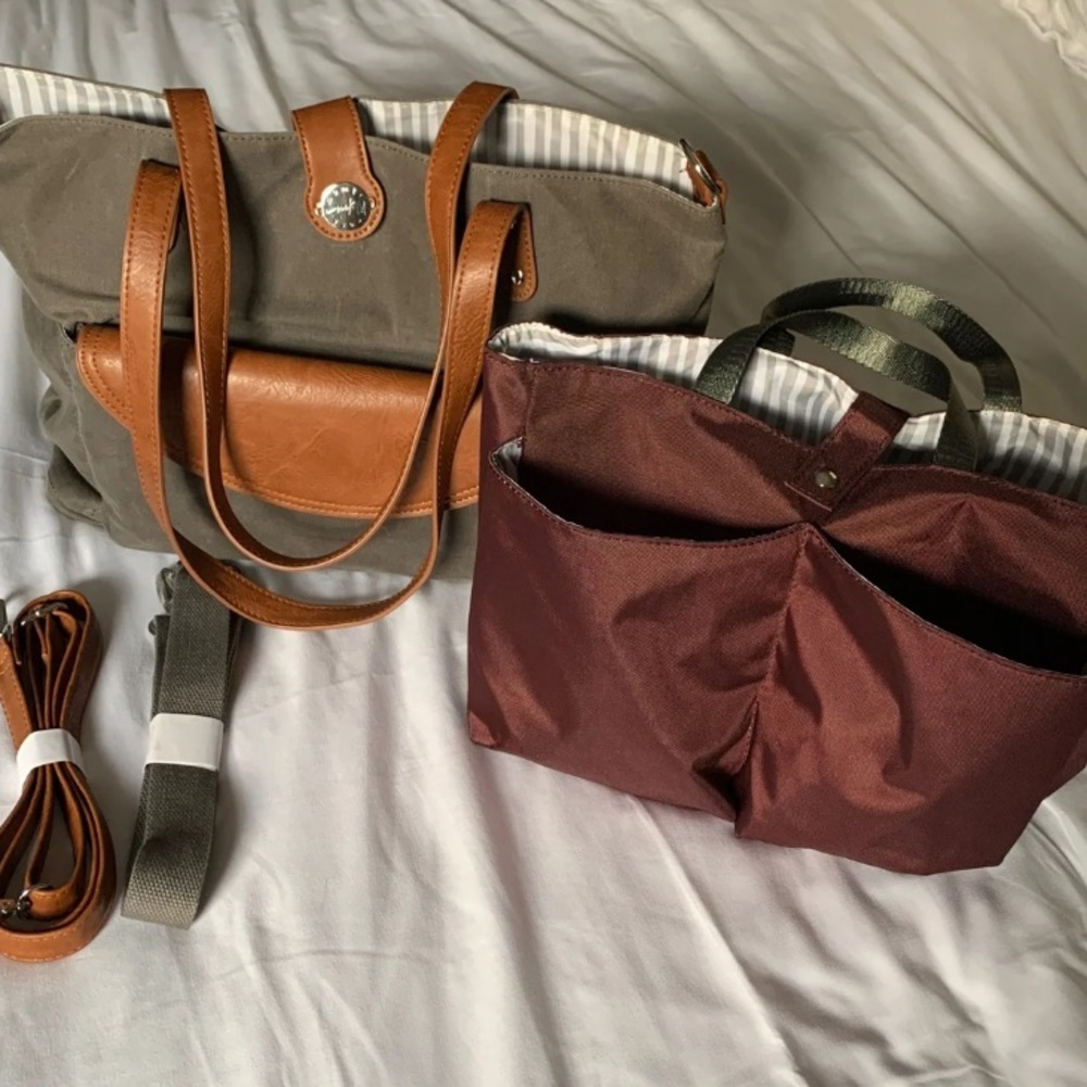 Mom kindness Carryall tote with clutch